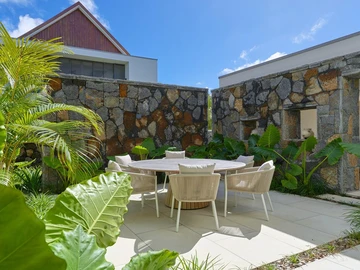 4 Bedroom Villa