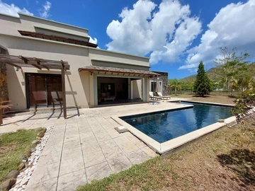 4 Bedroom Villa