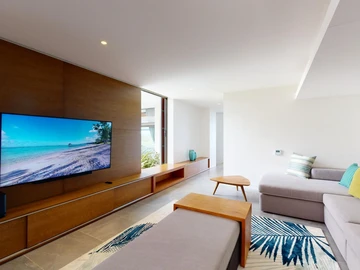 5 Bedroom Villa