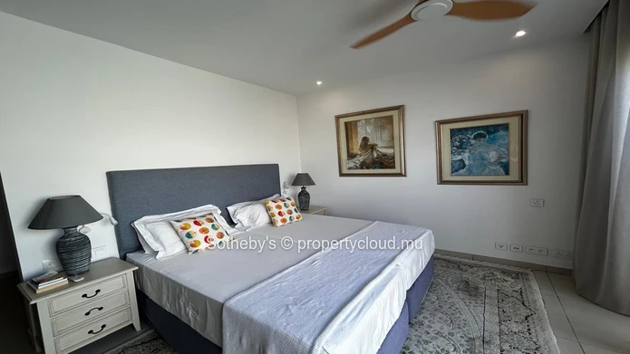 The Lounge Villa