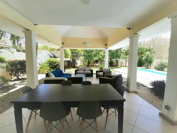 4 Bedroom Villa