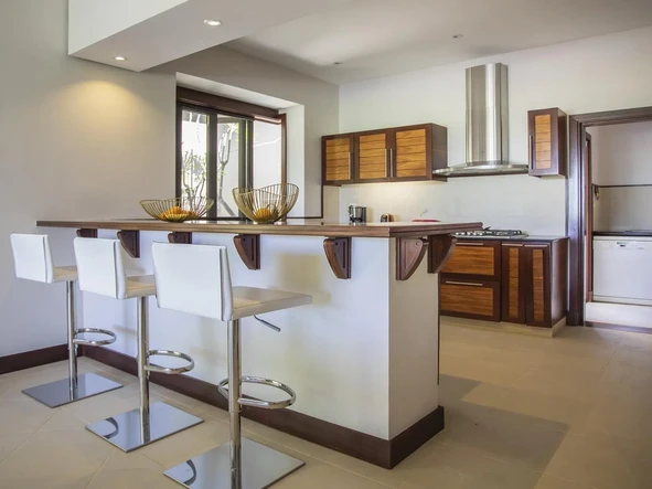 4 Bedroom Villa