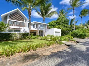 4 Bedroom Villa