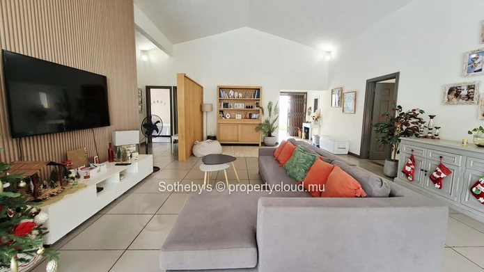 West Wind Villa