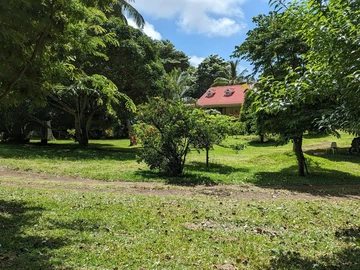 6 Bedroom House