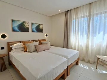 3 Bedroom Townhouse, Duplex