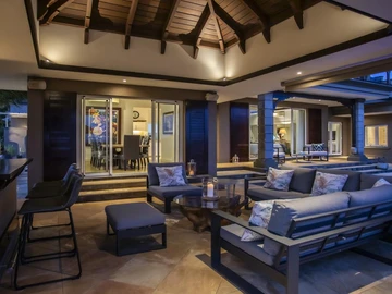 4 Bedroom Villa