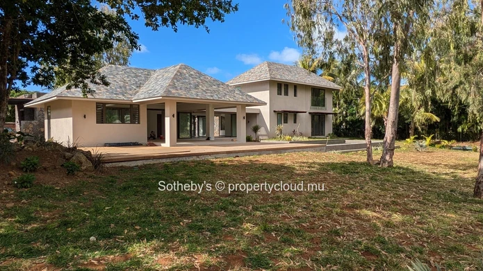 Villa Birdie, Anahita