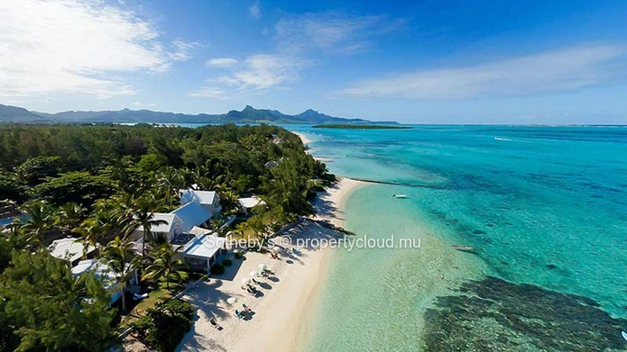 Villa Baie d'Esny