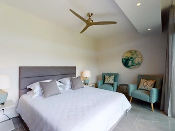 5 Bedroom Villa