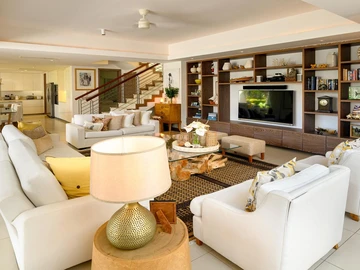 4 Bedroom Villa
