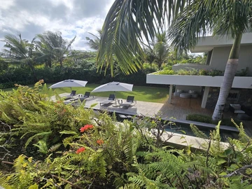 5 Bedroom Villa