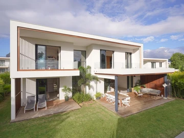 4 Bedroom Villa