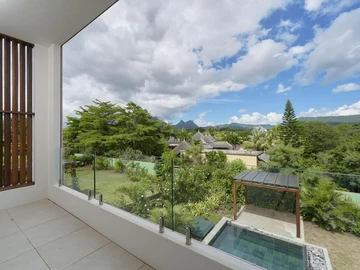 4 Bedroom Villa