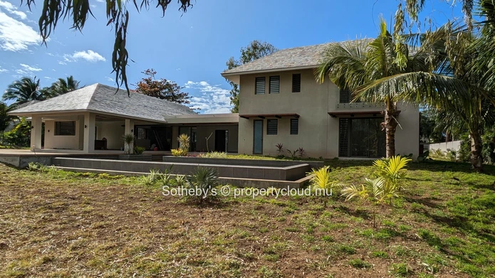 Villa Birdie, Anahita
