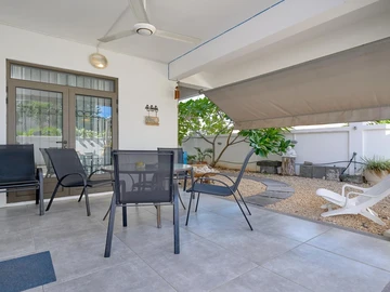18 Bedroom Apartment