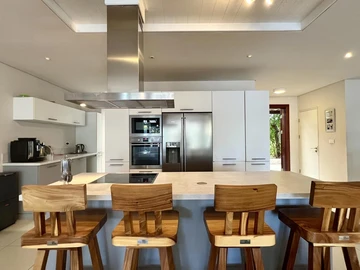 3 Bedroom Townhouse, Duplex