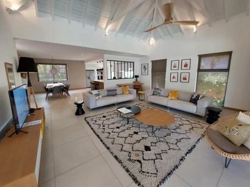 4 Bedroom Villa