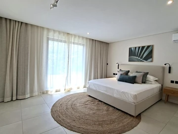 3 Bedroom Townhouse, Duplex