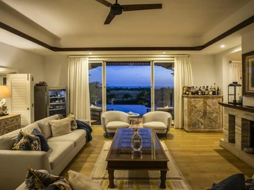 4 Bedroom Villa