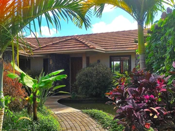 4 Bedroom Villa