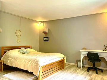 5 Bedroom Villa