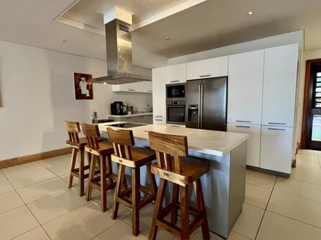3 Bedroom Townhouse, Duplex