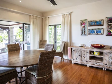 4 Bedroom Villa