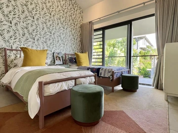5 Bedroom Villa