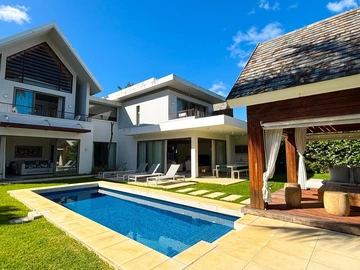 4 Bedroom Villa