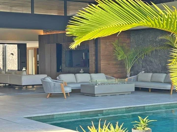 4 Bedroom Villa