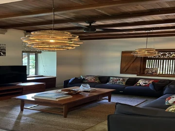 6 Bedroom Villa