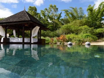 5 Bedroom Villa