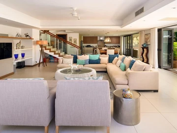 4 Bedroom Villa