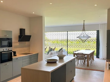 4 Bedroom Apartment