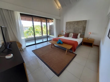 4 Bedroom Villa