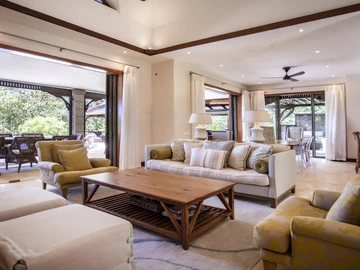 4 Bedroom Villa