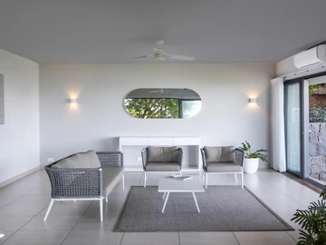 5 Bedroom Villa
