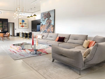 4 Bedroom Villa
