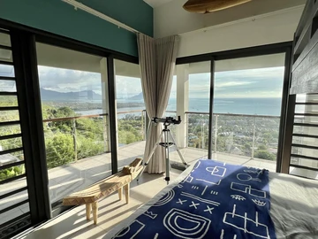 5 Bedroom Villa