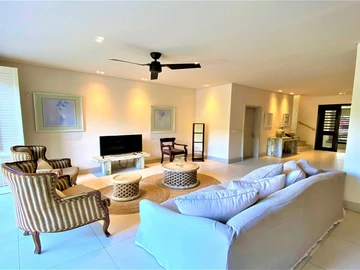 Townhouse, Duplex de 3 Chambres