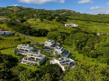 4 Bedroom Villa