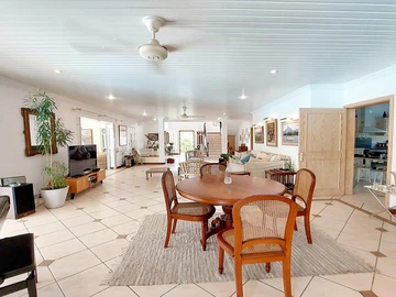 4 Bedroom Villa