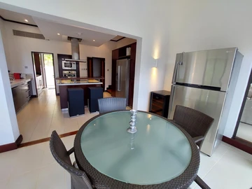 4 Bedroom Villa