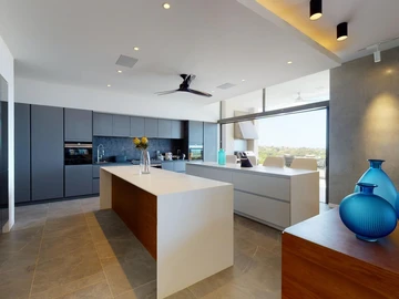 5 Bedroom Villa