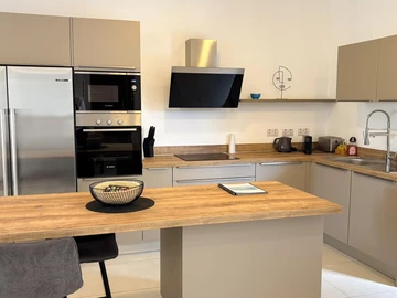 3 Bedroom Apartment