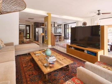3 Bedroom Townhouse, Duplex