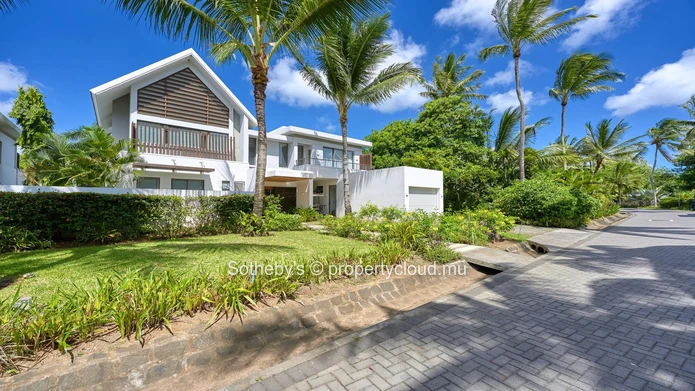 Villa Bluewave