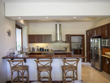 4 Bedroom Villa