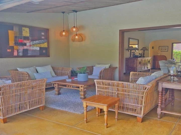 5 Bedroom Villa